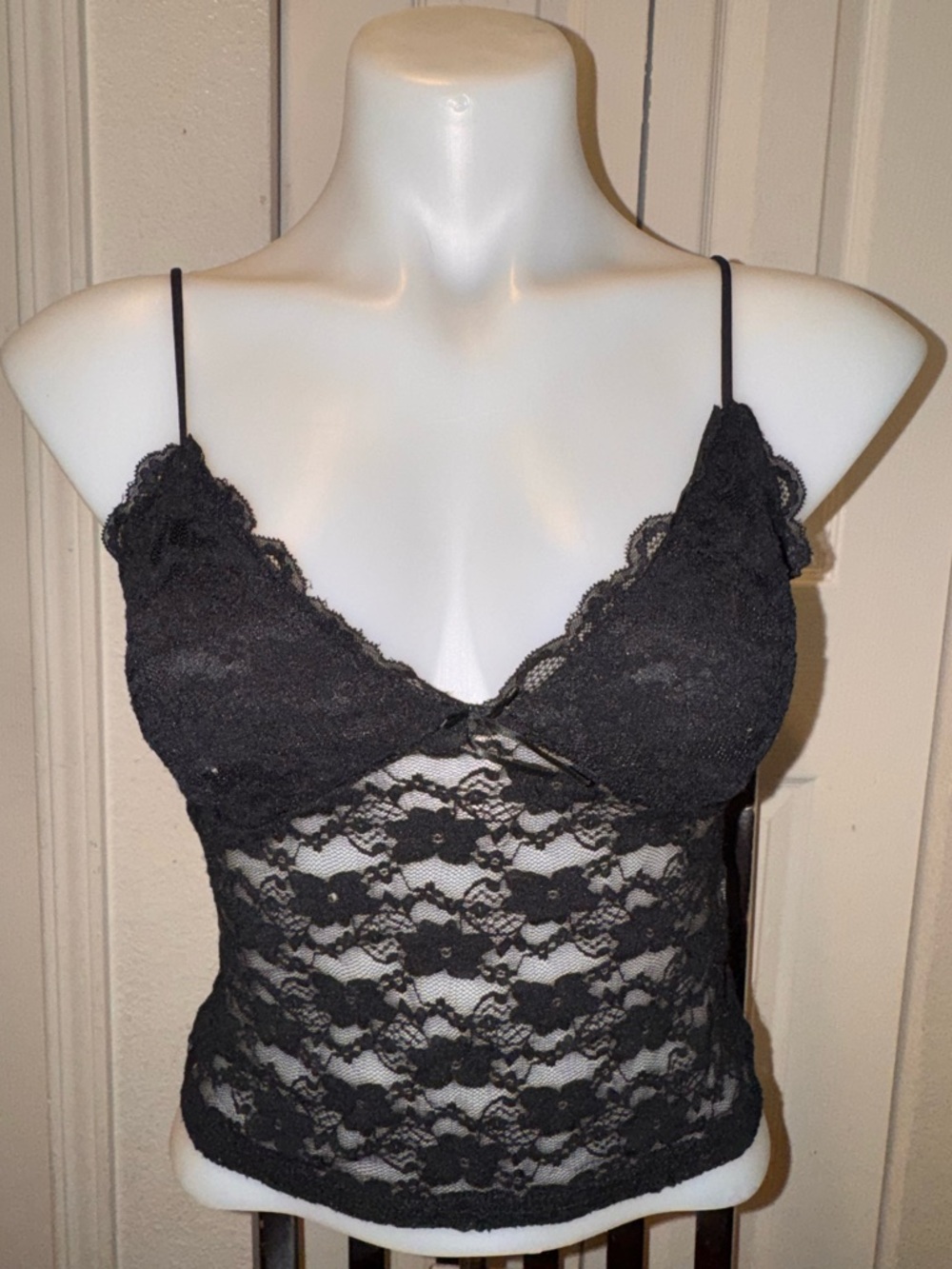 Delicate Black Lace Crop Camisole with Spaghetti Straps